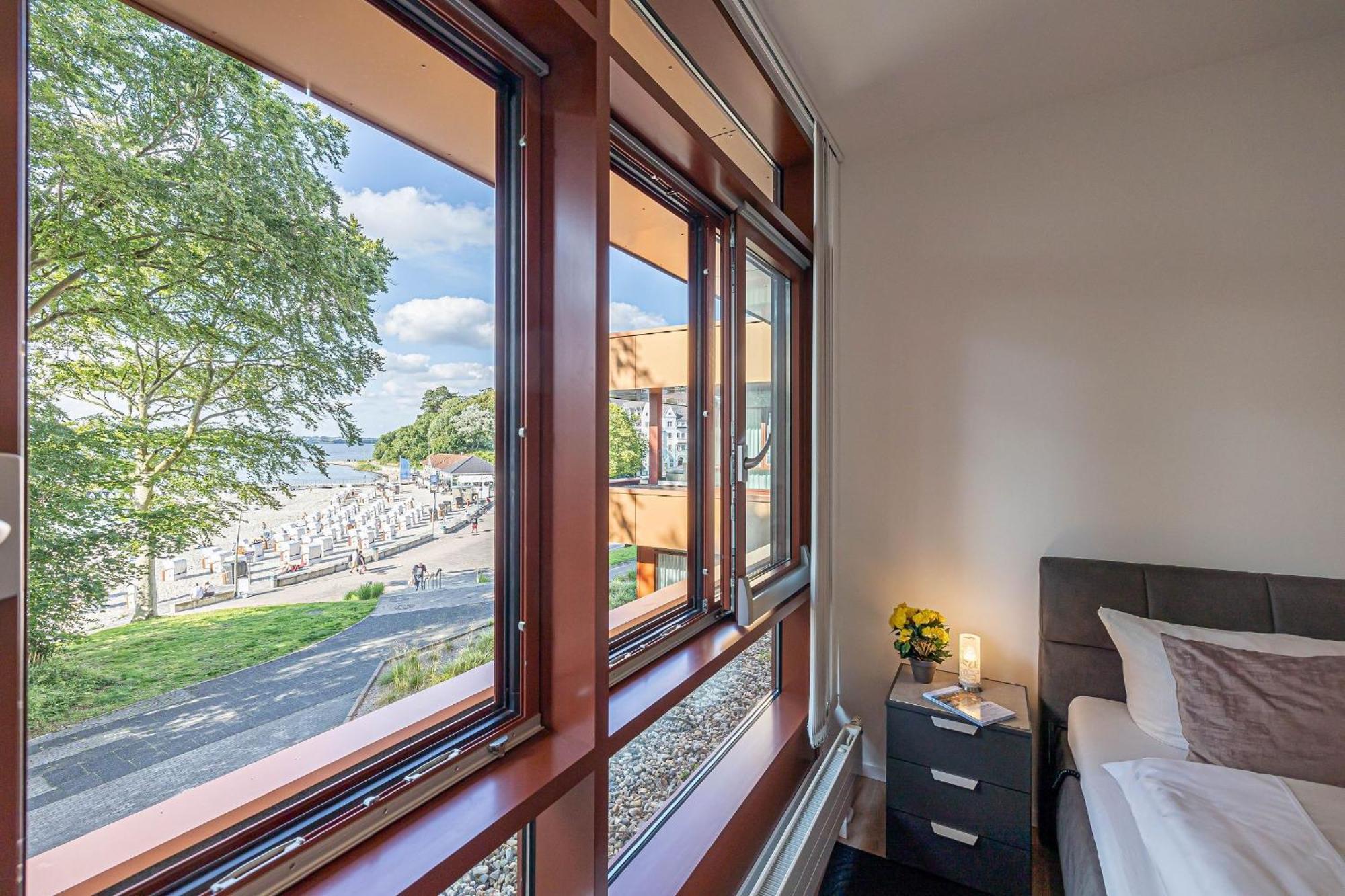 Fewo1846 Intermar - Leichte Brise - Modernes Studioapartment Mit Meerblick Gluecksburg Ngoại thất bức ảnh