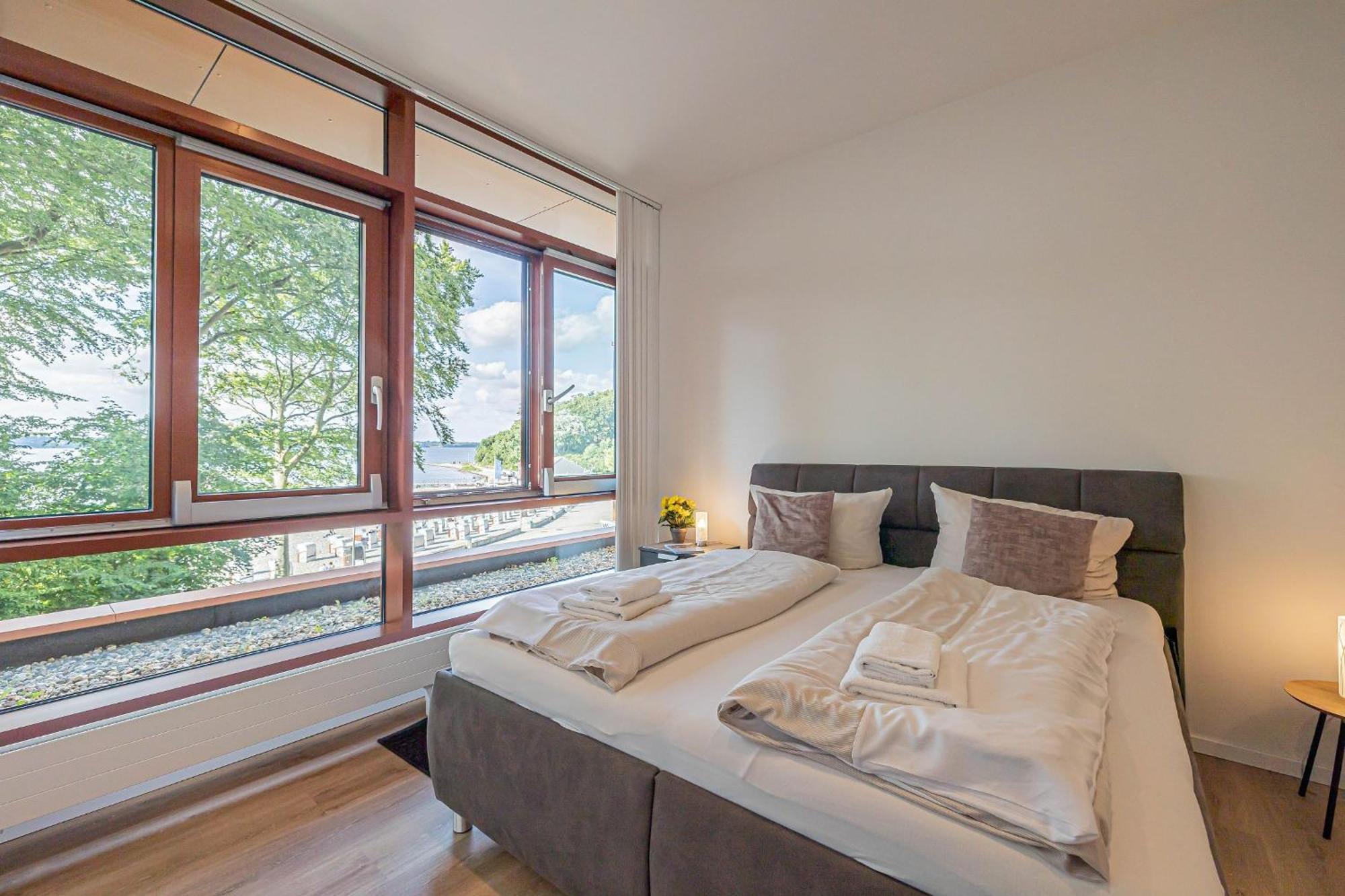 Fewo1846 Intermar - Leichte Brise - Modernes Studioapartment Mit Meerblick Gluecksburg Ngoại thất bức ảnh